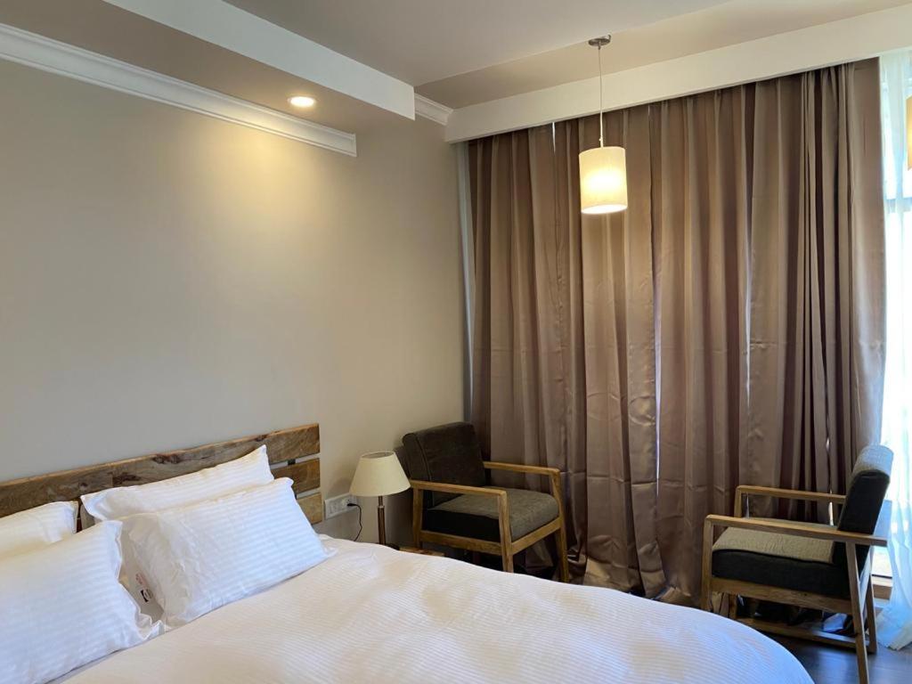 Hotel Amanthi Ladakh Leh Extérieur photo